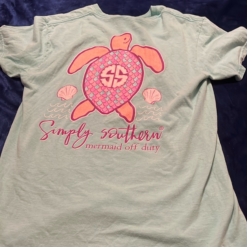 Simply Southern Tee Size Medium